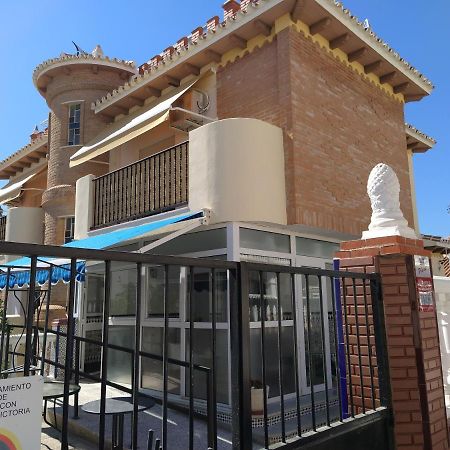 Monisimo Pension Rincon De La Victoria Exterior photo
