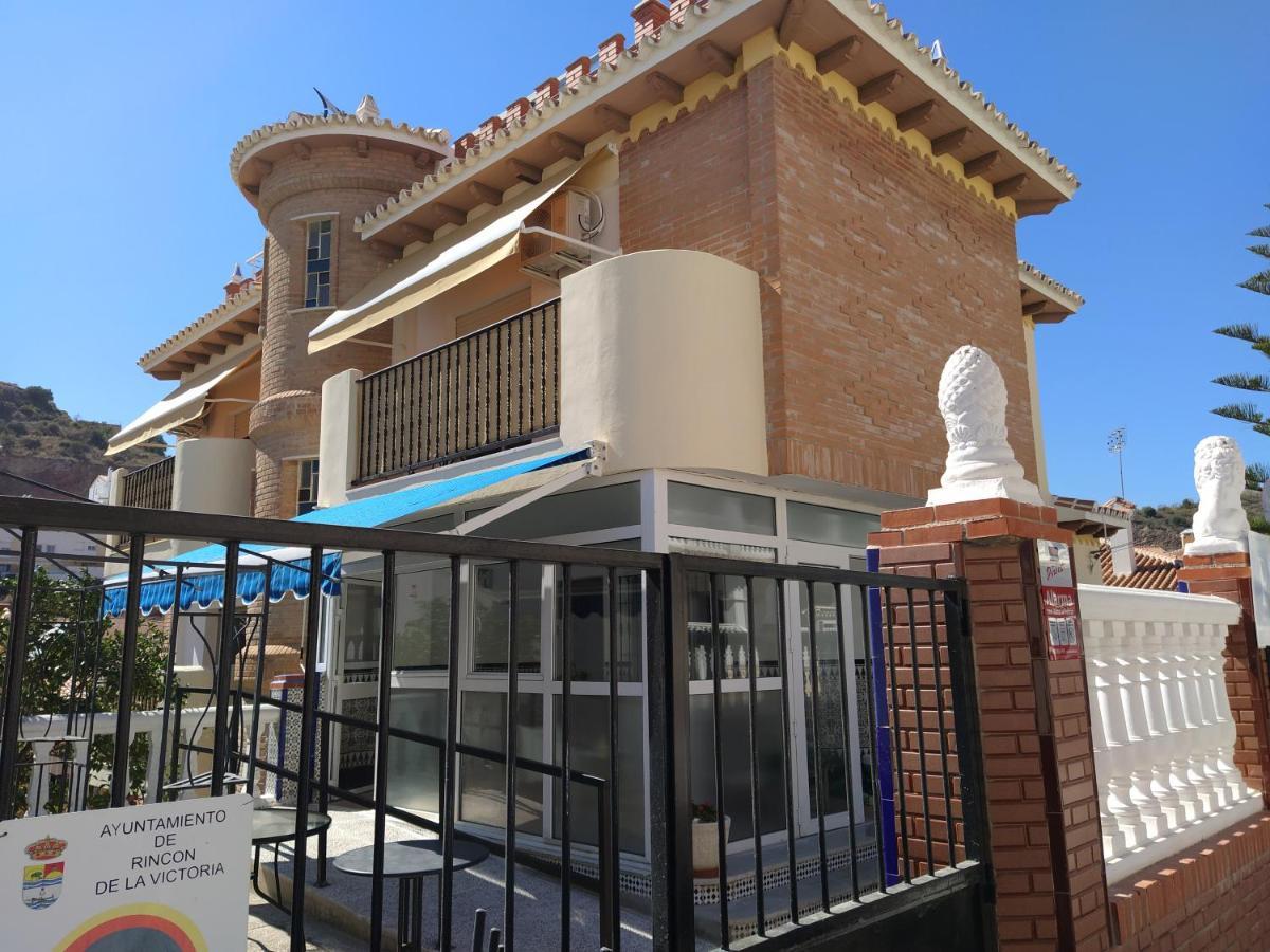 Monisimo Pension Rincon De La Victoria Exterior photo