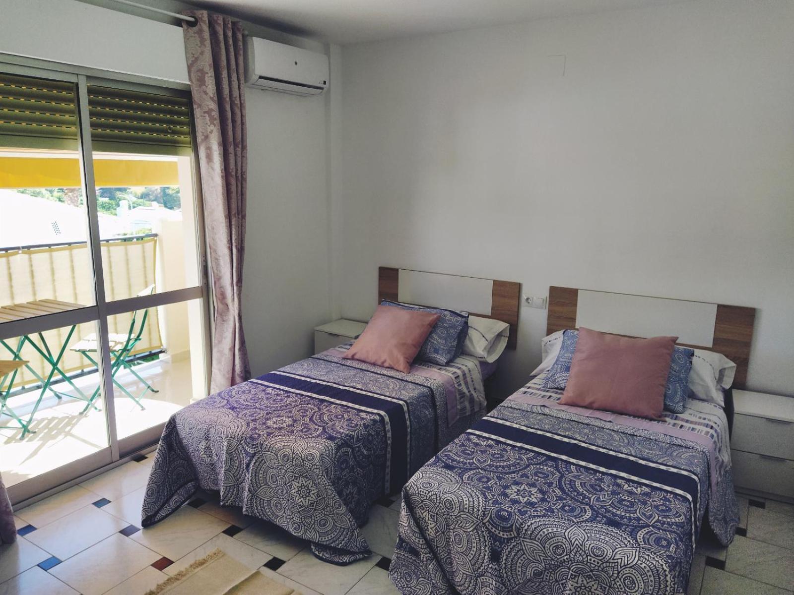 Monisimo Pension Rincon De La Victoria Room photo